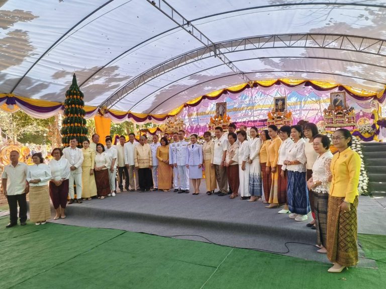 ร่วมพิธีโครงการอุปสมบท เพื่อถวายเป็นพระราชกุศลแด่ พระบาทสมเด็จพระบรมชนกาธิเบศร มหาภูมิพลอดุลยเดชมหาราช บรมนาถบพิตร ครั้งที่ 20